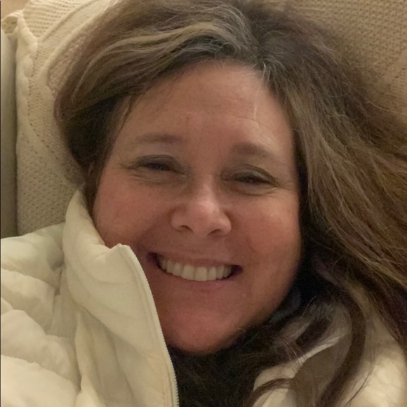 Meet your Posher, Amy - Picture 1 of 1